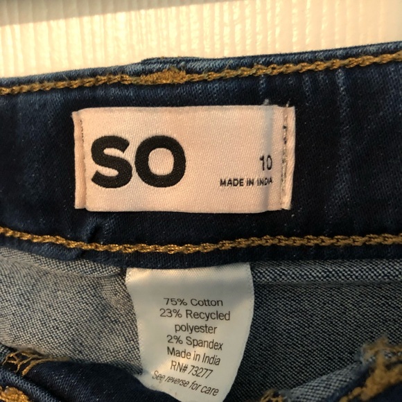 Lot of girls Jean shorts size 10 - Picture 6 of 11